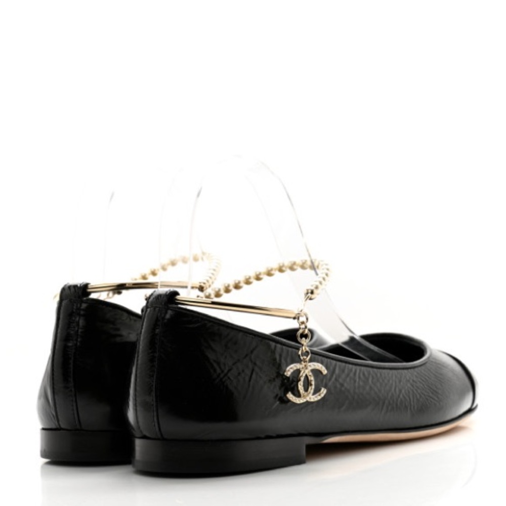 CHANEL Lambskin Patent Calfskin Cap Toe Ankle Chain Ballerina Flats in Black - Picture 2 of 13
